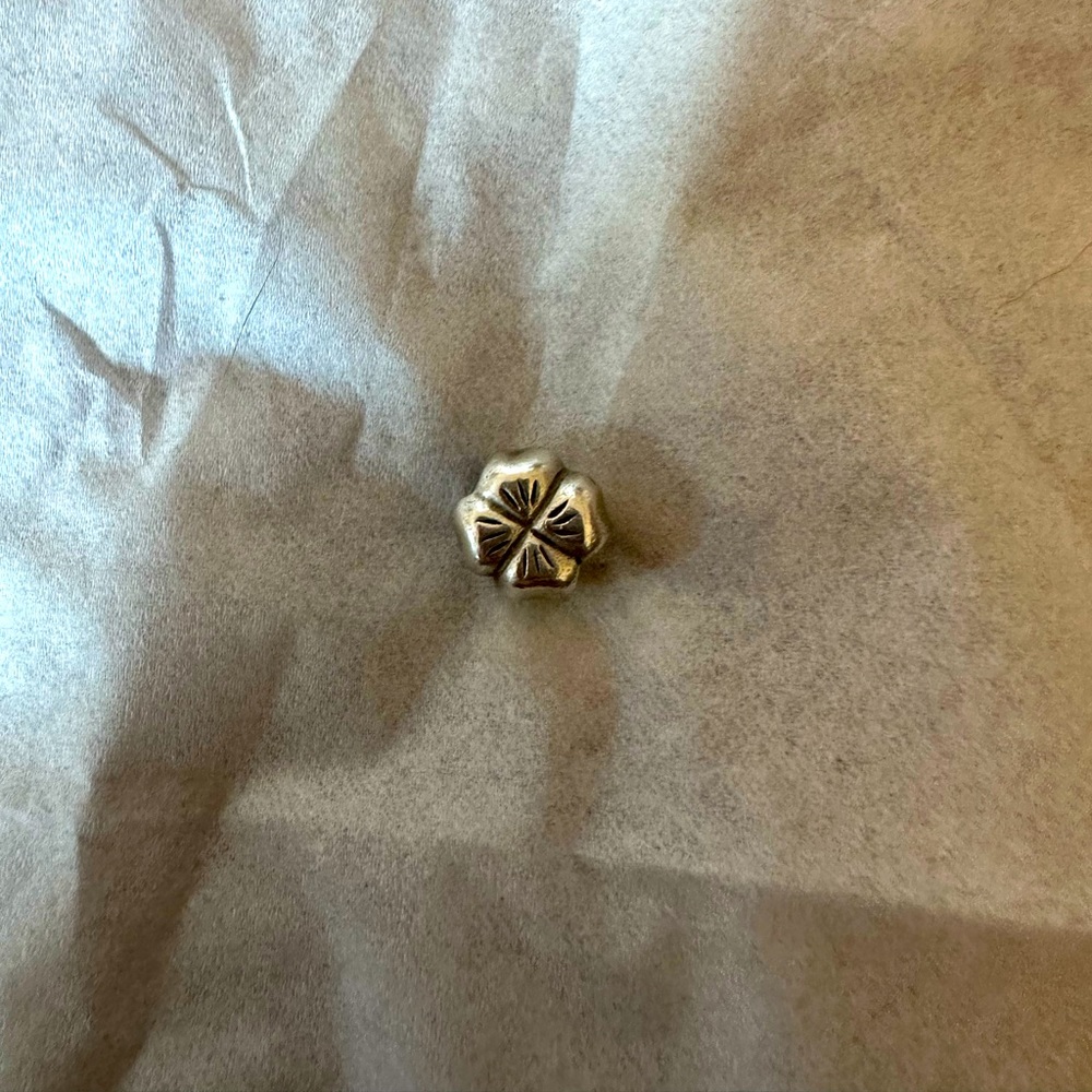 Pandora four leaf clover